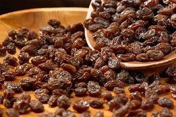 تصویر 2 از خرید و قیمت کشمش تیزابی بی دانه + فروش عمده